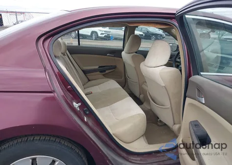 2009 Honda Accord 2.4 Lx z USA, uszkodzony, nr VIN 1HGCP26339A065438